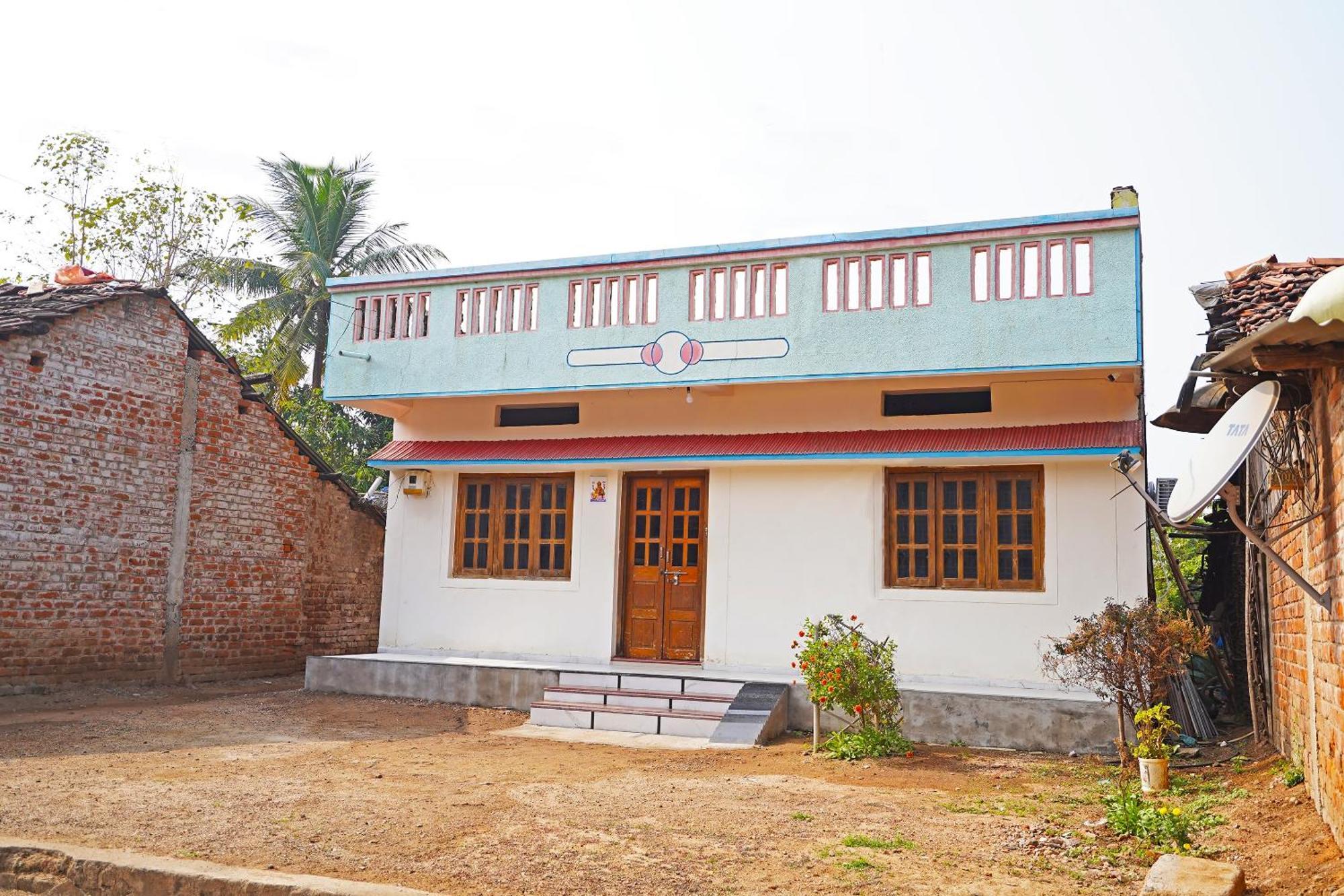 Oyo Home Unity Home Stay Rajpipla Exterior photo